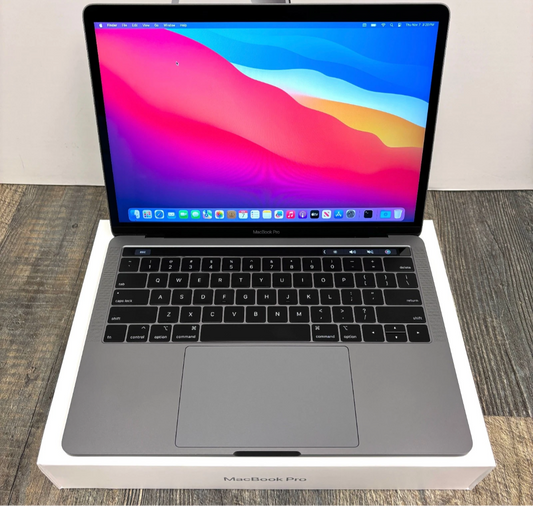 2018/2020 Apple MacBook Pro 13" Quad Core i7 4.5GHz TURBO 16GB RAM 512GB SSD